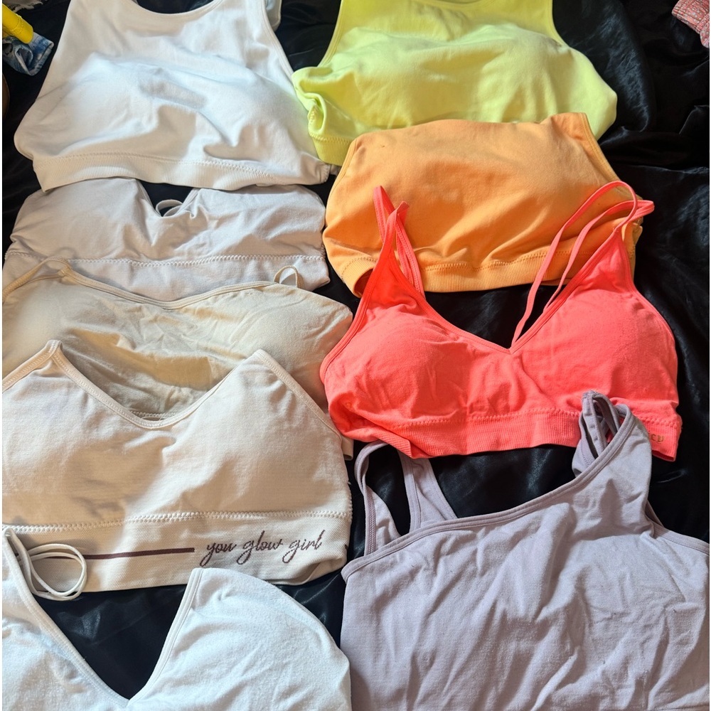 Bundle of sport bras